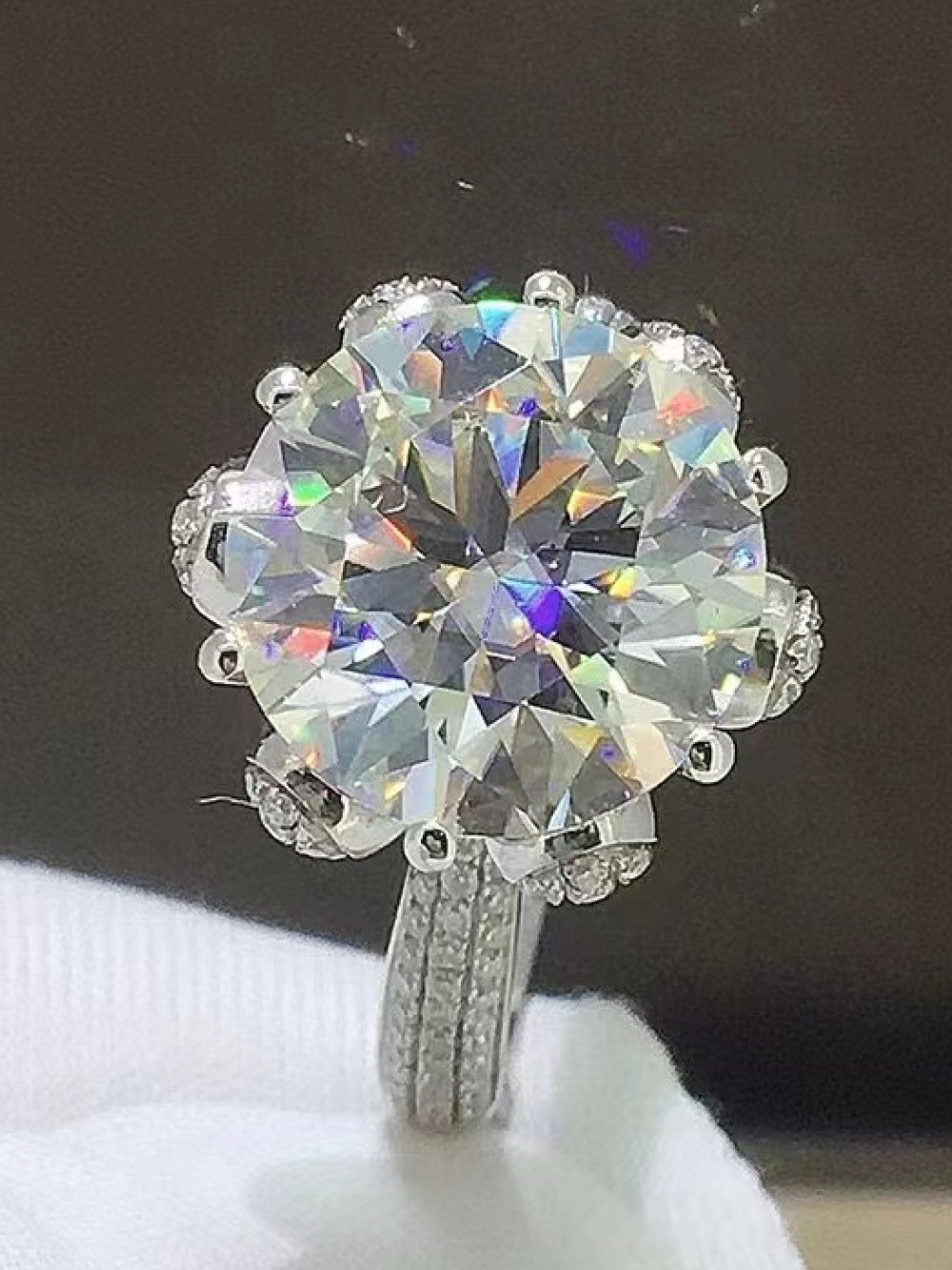 5CT Round Moissanite Floral Halo Engagement Ring Platinum Plated 925 Silver CERT